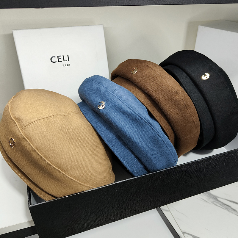 Elegant lady temperament bud Hat Women's painter hat autumn and winter new street shooting concave Hat Beret trend