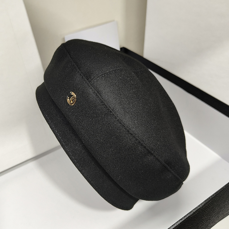 Elegant lady temperament bud Hat Women's painter hat autumn and winter new street shooting concave Hat Beret trend