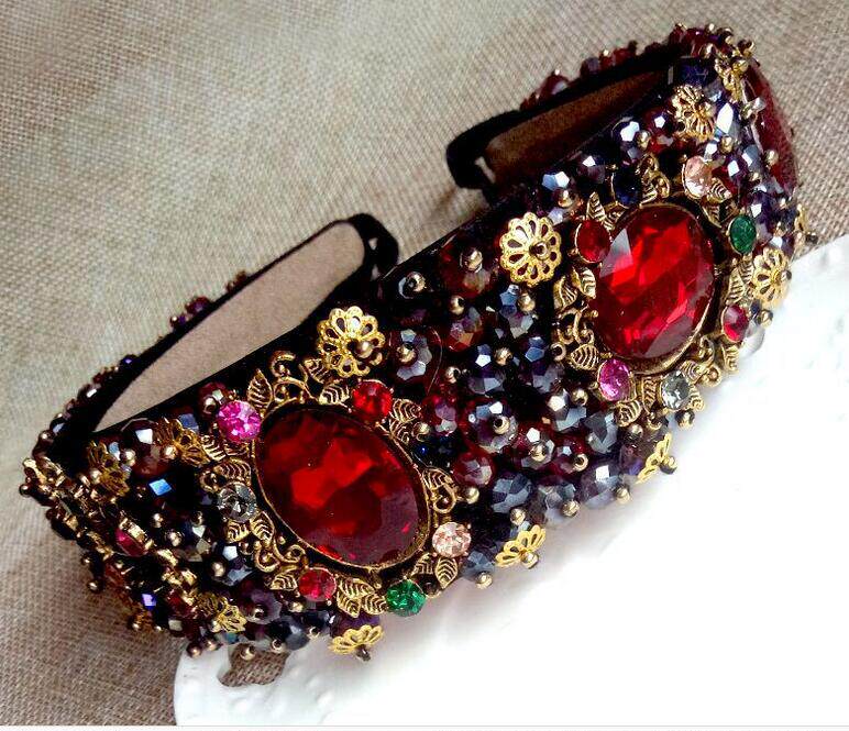 Retro Wide Side Crystal Hair Stirrup Baroque Palace Hair Clip Haircut South Korea Minimalist Ornament Hair Clip Hair Stirrup