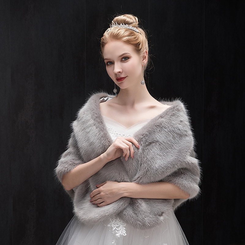 Wedding Dress Cape 2019 Autumn winter imitation ferret fur Fur Grass Bride wedding gown Thickened Warm Cloak Jacket Woman