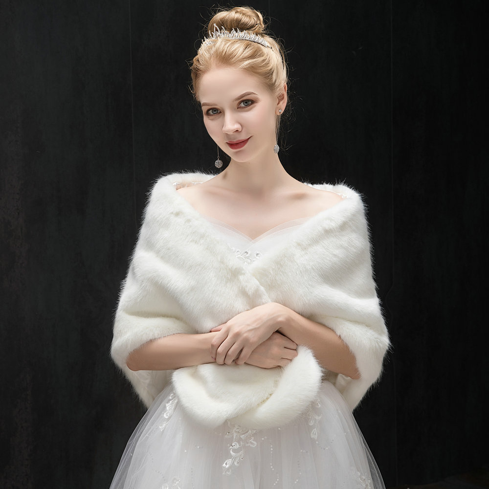 New Dress Warm Bridal Wedding Dress Cape Imitation Fox Fur Shawl Shoulder Leather Grass Qipao Winter Wedding Jacket Thick