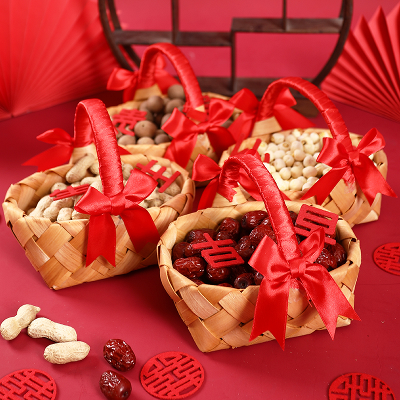 Wedding Supplies Early Birth Takako Carrying Basket Press Bed Doll Ornament Props Wedding Room Decoration Dried Fruit Basket Wedding Gift