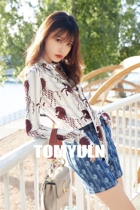 TOMYULN light luxury women 2020 new spring and autumn silk shirt star same print long sleeve loose shirt