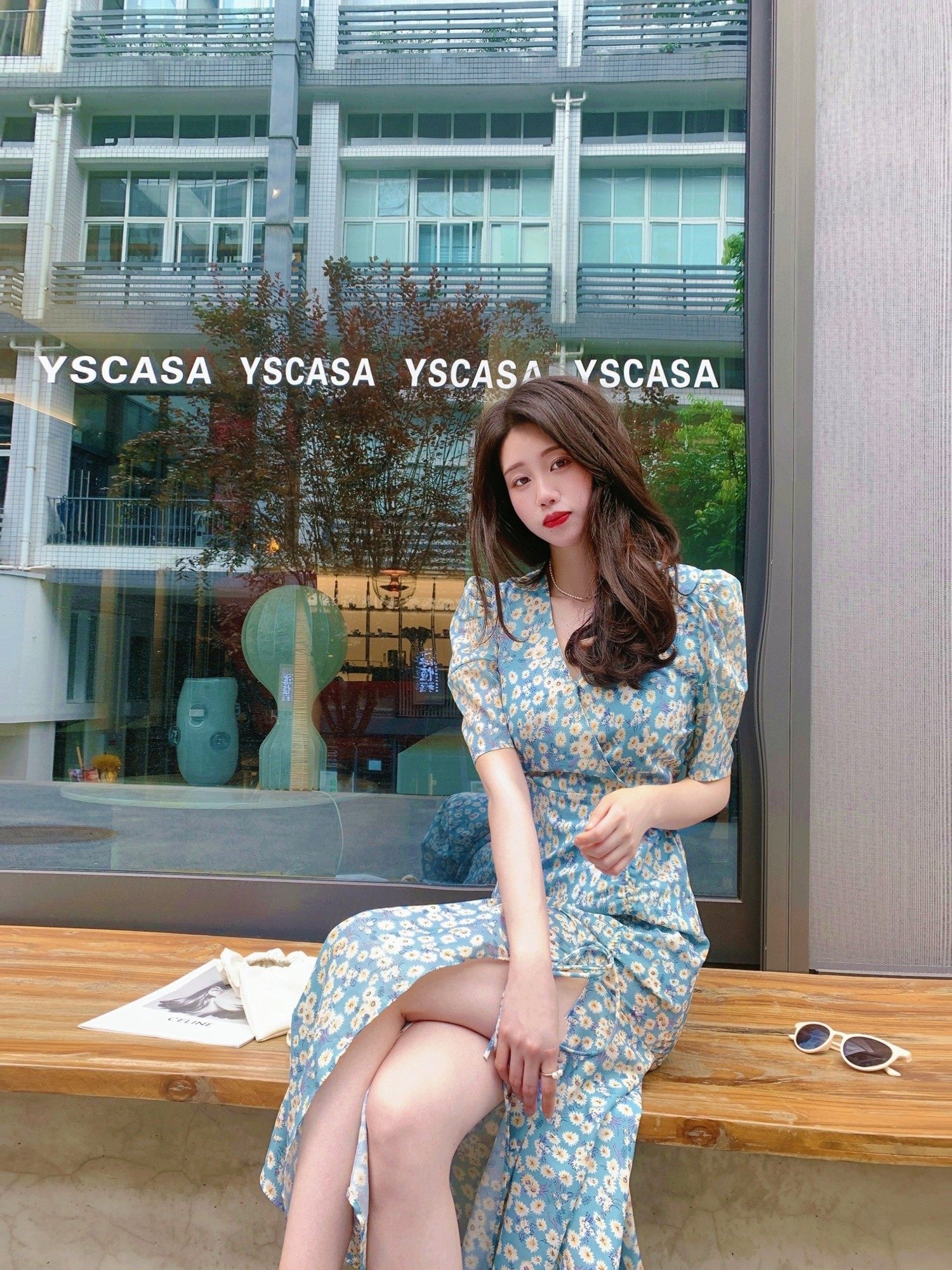 Rouje xutem dress21 spring and summer small crowdlaw-style retro temperament open V collar crushed floral dress woman