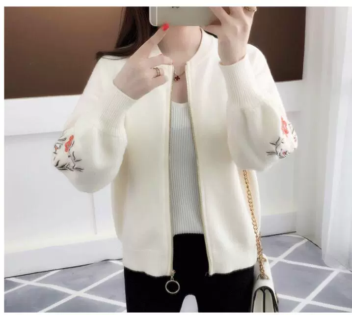 Áo len dệt kim Áo len nữ ngắn tay Hàn Quốc Phiên bản thêu ngoài 2018 Thu mới Làn sóng mới mùa xuân Xuân thu áo khoác cardigan nữ