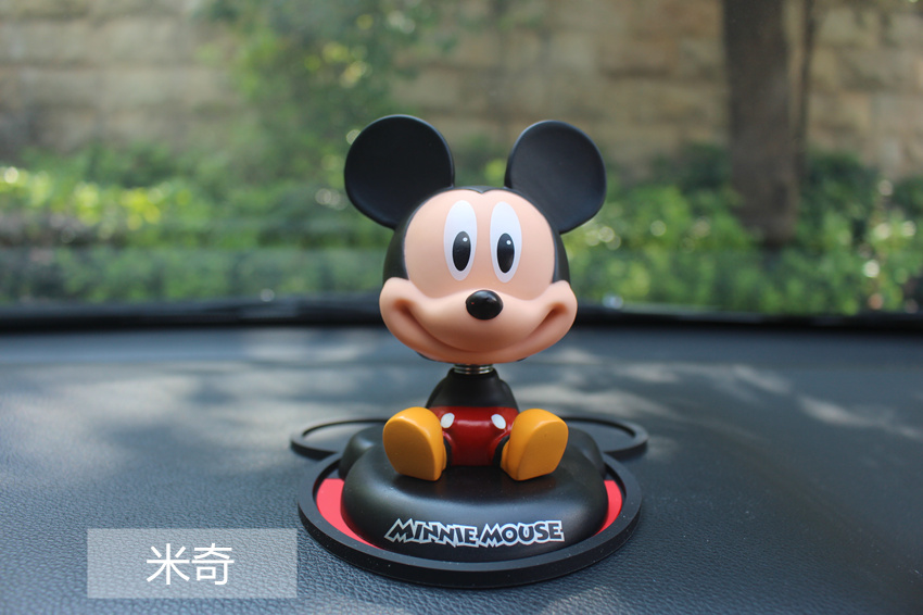 Xe Disney dễ thương bên trong Phụ kiện Mickey Minnie Chuột Mickey Xe lắc đầu Xe trang trí búp bê - Trang trí nội thất dcor phòng ngủ vintage
