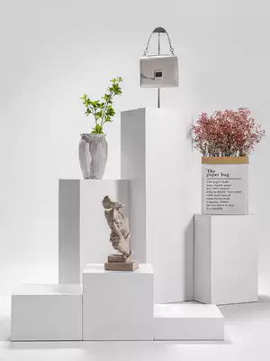 Clothing model table, platform display table, shoe bag shop window props, water flow table, women's store square mat platform