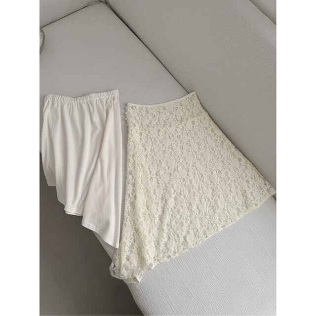 Lin Xiaxia 2025 Winter New Korean Style Irregular Slightly Sheer Retro High-Waisted Lace Layered Skirt for Women