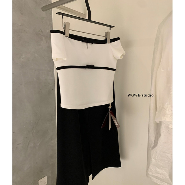 Lin Xiaxia's Stylish Color-Blocked Bowknot One-Shoulder Slim-Fit Top