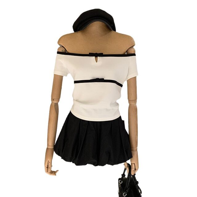 Lin Xiaxia's Stylish Color-Blocked Bowknot One-Shoulder Slim-Fit Top