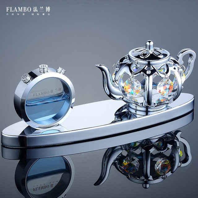 Car Upmarket Crystal Jug Pendulum with On-board Watch Perfume permalink Pendant Adornment Pendants for men and women in the car