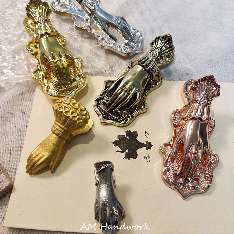 Lady's Hand Brass Journal Clip Vintage Letter Clip Bookmark Clip Posing Prop Art Junk Journal Clip
