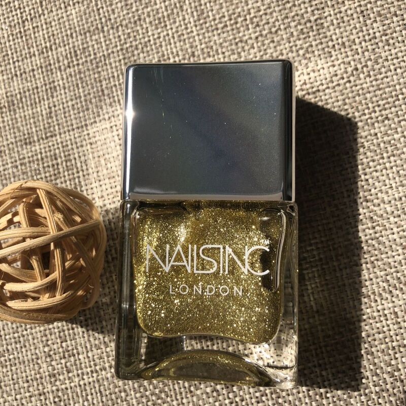 Nails Inc Gold Glitter Nail Polish Without Box 14ml Made in the Uk Nails Inc Gold Glitter Nail Polish Without Box 14ml Made in the Uk