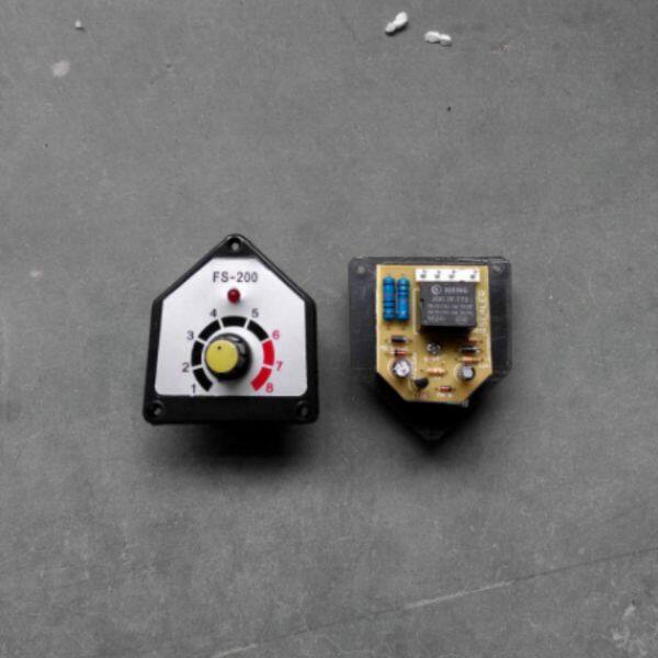 Temperature controller circuit board for time regulator of 200 type hand pressure sealing machine