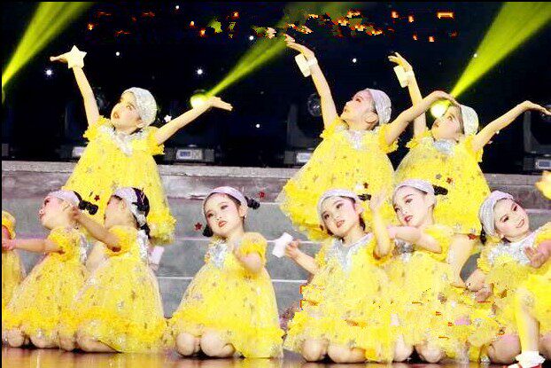 61 children's performance costume happy little star dance costume kindergarten tutu skirt playful and cute performance costume gauze skirt