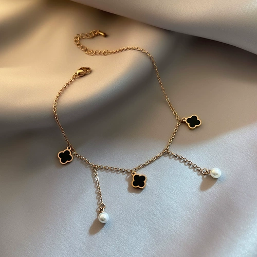 Браслет на ногу из нержавеющей стали, летняя сексуальная универсальная цепочка с кисточками, четырехлистный клевер, не выцветает