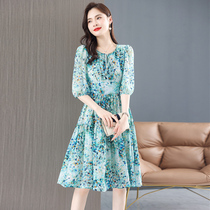 Hangzhou big card small child mulberry silk dress 2022 summer new real silk dress with long section of tightness waist display slim