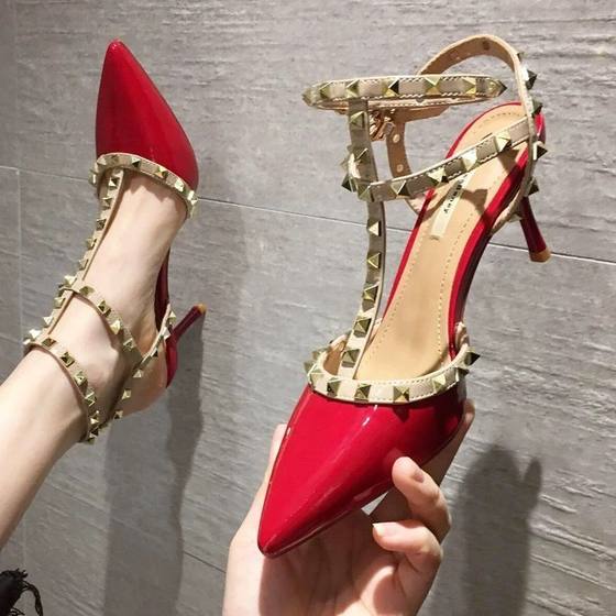 Stiletto high-heeled shoes 2023 spring new one word with pointed toe high-heeled shallow mouth single shoes women's net red black work shoes