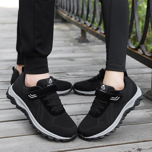 Комфортная спортивная нескользящая спортивная обувь для ходьбы для матери, осенняя, мягкая подошва