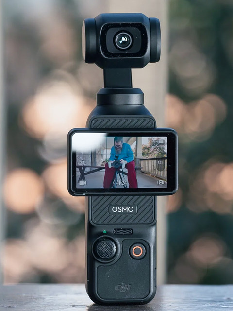 DJI Osmo Pocket 3 Gimbal Camera for Sports, Vlog, Travel, and Beauty Photography