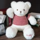 Белый полосатый свитер медведь