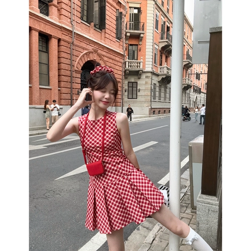 Красное цветное летнее платье-комбинация, приталенная юбка, мини-юбка, плиссированная юбка, А-силуэт