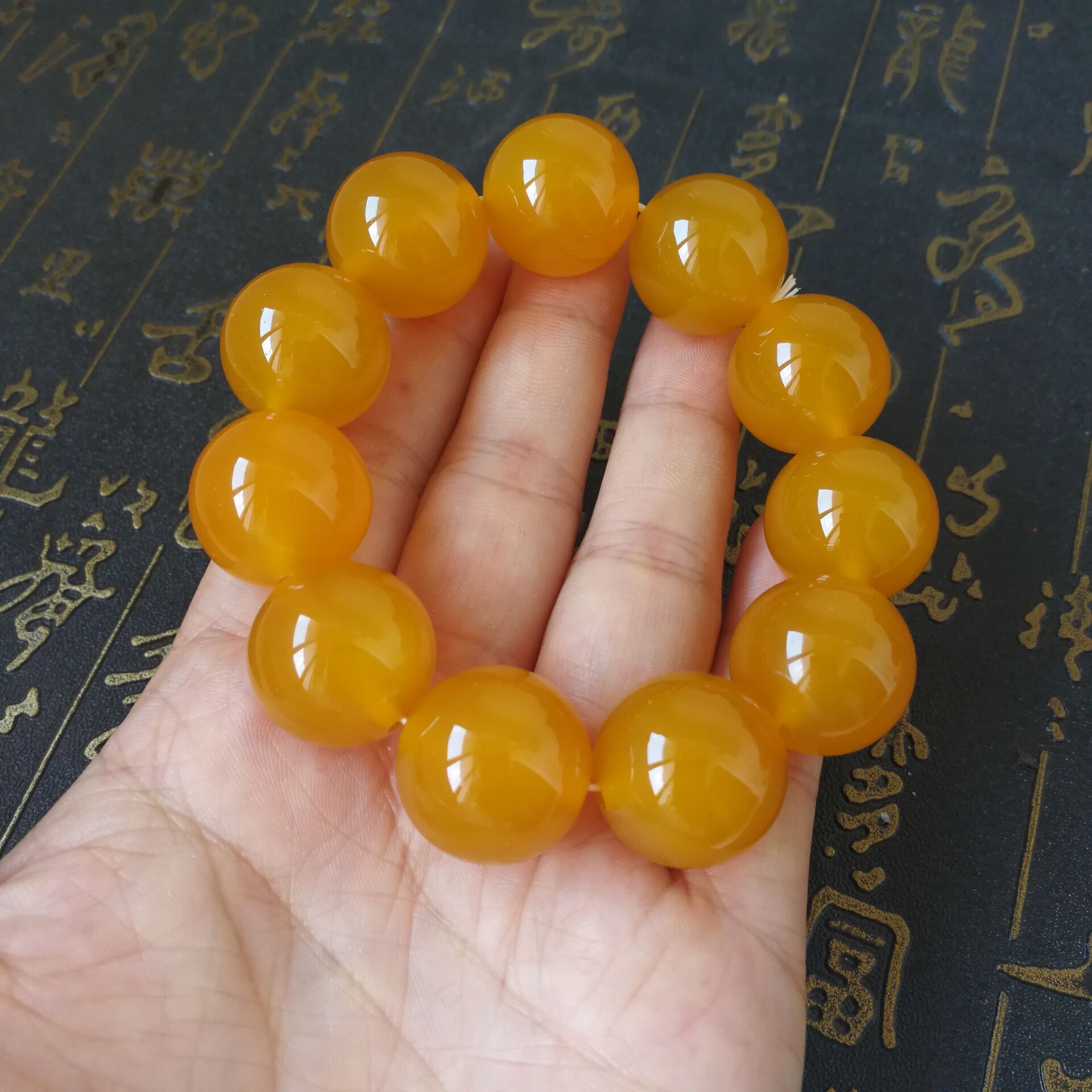 Natural yellow Agate hand chain for men and women's birthday gifts Crystal jewelry Topaz hand beaded diameter 10-20mm