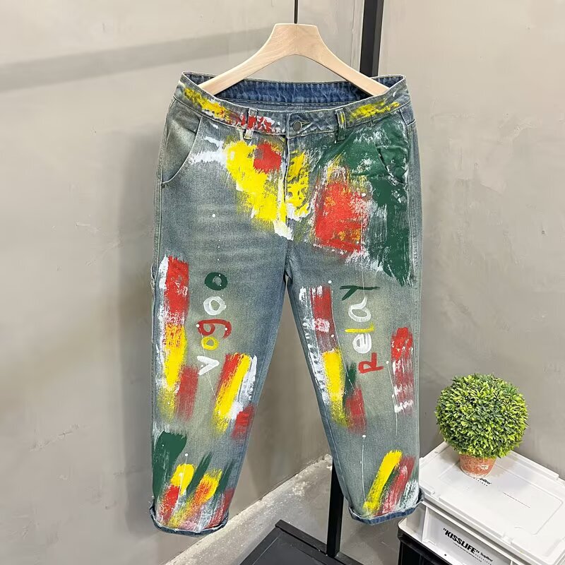 American Retro Graffiti Printed Jeans for Men, Loose Design, Straight-Leg, Street Style, Trendy and Versatile Long Pants American Retro Graffiti Printed Jeans for Men, Loose Design, Straight-Leg, Street Style, Trendy and Versatile Long Pants