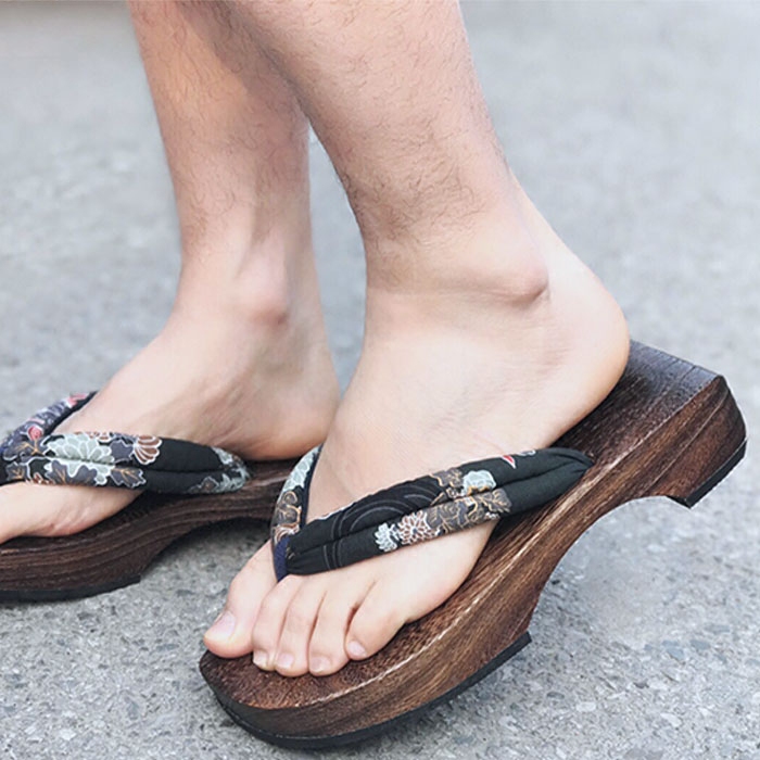 Zhenfani Men's Japanese-Style Flat Wooden Clogs Cosplay Wooden Slippers Clogs Flip-Flops Couple Thick-Soled Left and Right