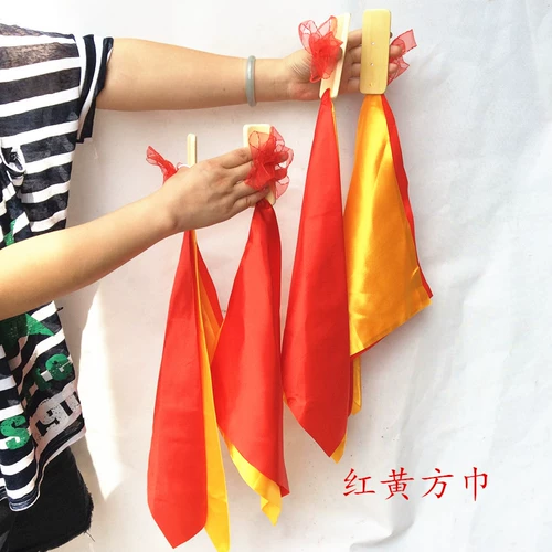 Аллегро бамбуковая доска на доске.