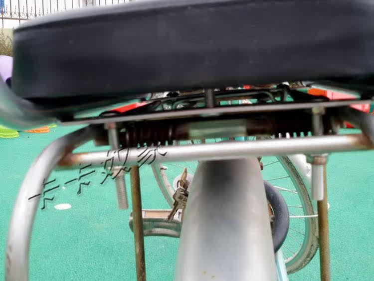 siège enfants pour vélo - Ref 2439986 Image 6