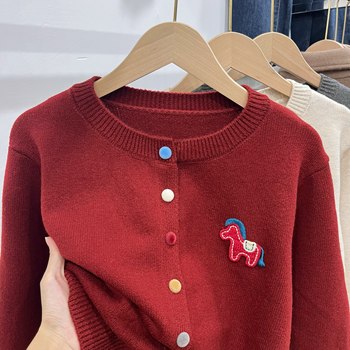 Year of the Horse Zodiac Year Clothing 2026 New Red Sweater Cardigan Jacket Women's High-End Knitted Outerwear Top
