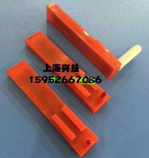 XWB recording pen in the circle XWG temperature recorder instrument records pen temperature pen printhead