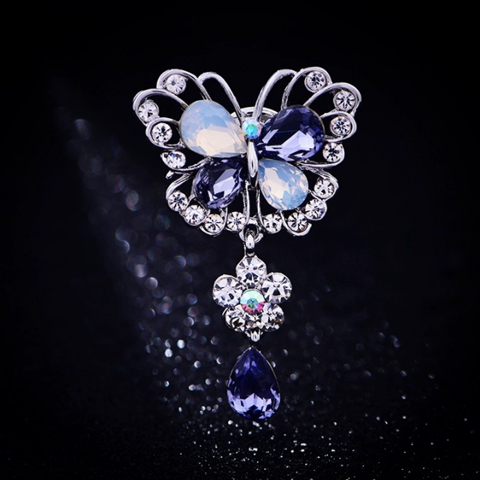 Nhật Bản và Hàn Quốc thời trang pha lê bướm corsage kim cương trâm cài thời trang đơn giản mới ghim phụ nữ khăn lụa khóa quần áo phụ kiện - Trâm cài