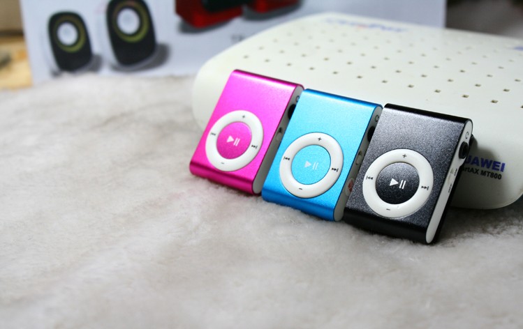 Vỏ kim loại kẹp clip bằng thẻ nhớ máy nghe nhạc mp3 Máy nghe nhạc Walkman học sinh đang chạy thể thao - Máy nghe nhạc mp3 máy nghe nhạc loa ngoài