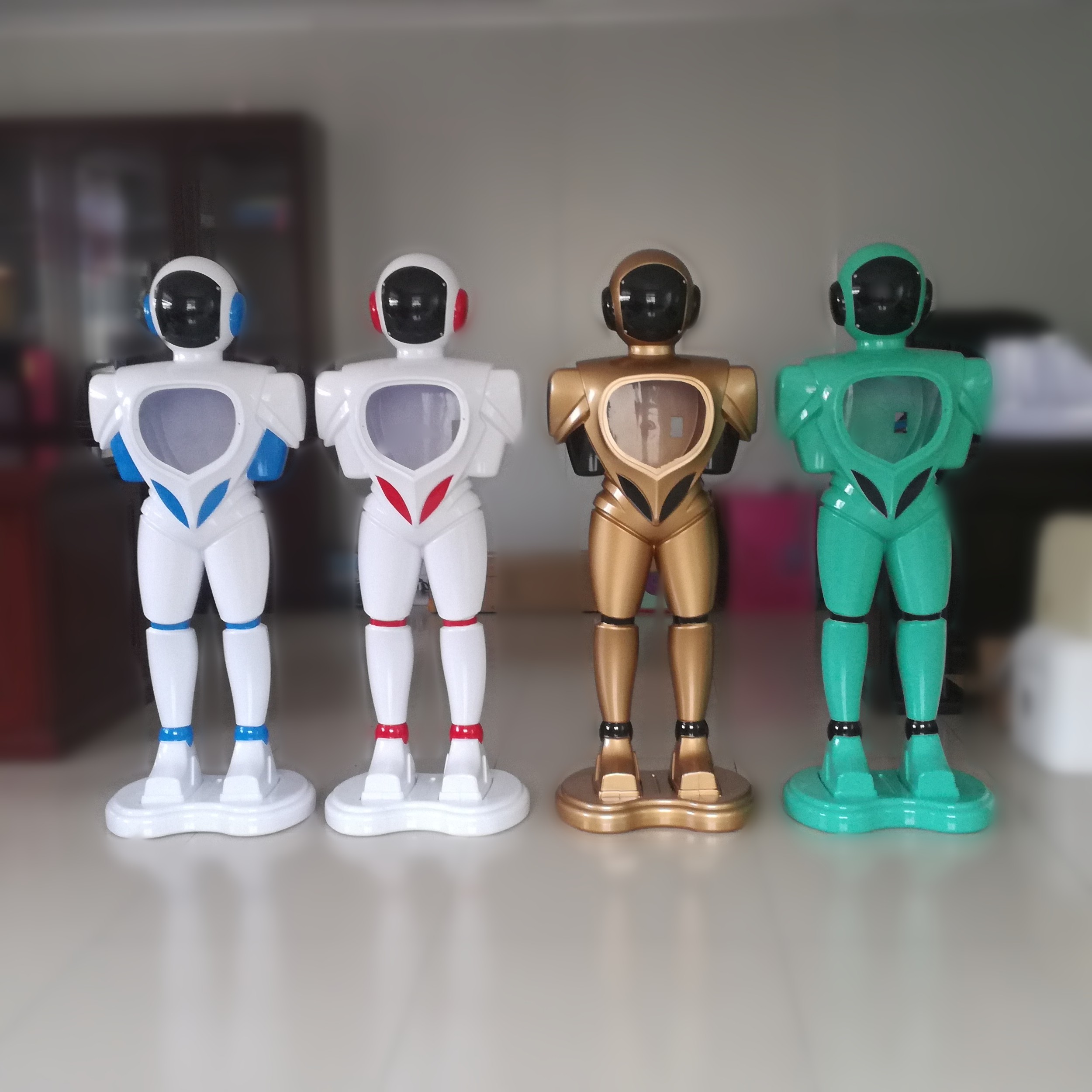 Robot five elements physiotherapy instrument Small yellow people health through the network detoxification general instrument Vertical shell shell main shell