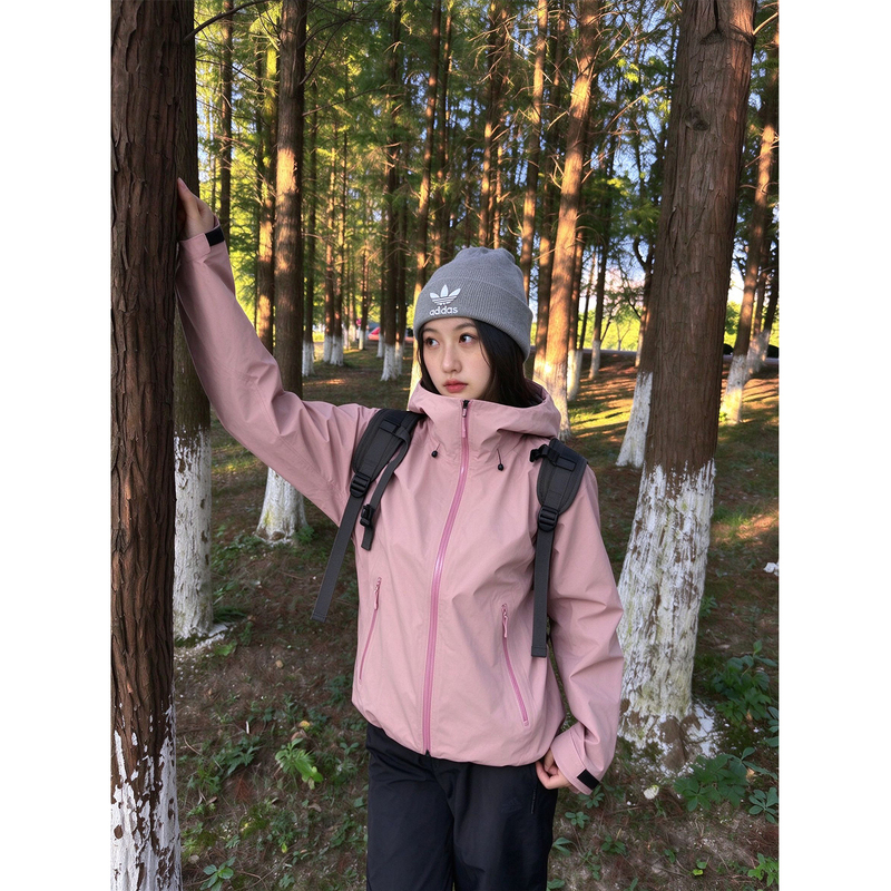 Beilei Pink Hardshell Jacket for Women, New Spring, Autumn, and Winter Outdoor Windproof and Waterproof Jacket with Taped Seams for Skiing and Mountaineering