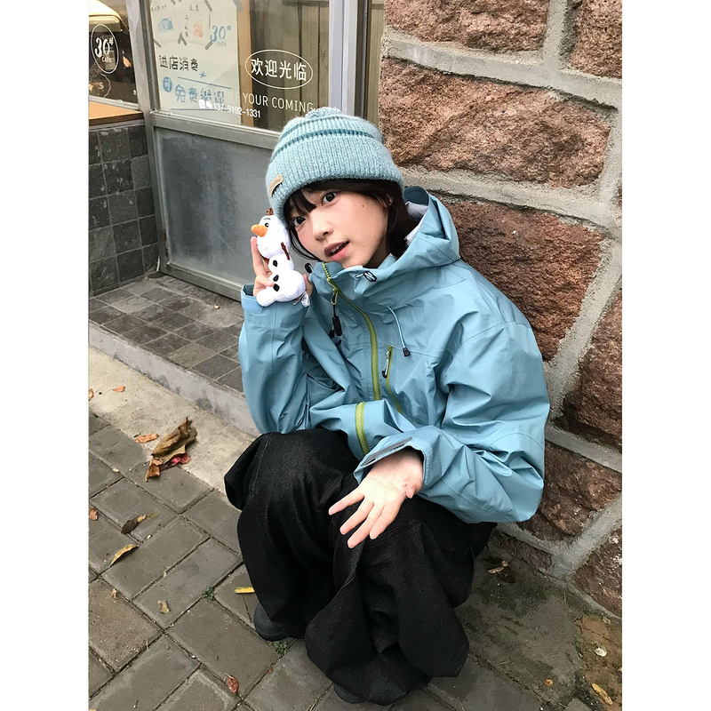 Mountain-Style Mustard Gray Windbreaker Jacket, Unisex, 2026 Spring and Autumn Outdoor Windproof and Waterproof Hiking Jacket
