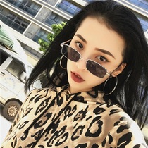 ins narrow frame European and American sunglasses female Korean version of Tide Street shoot retro Harajuku wind hip hop 2019 new sun glasses