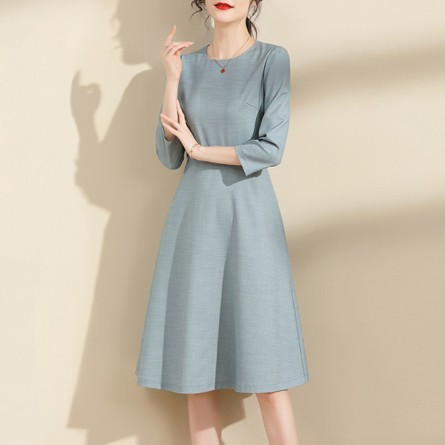 Ink Qinghua 2024 Spring New Arrival Elegant Slim Blue Bottoming Skirt Slimming Versatile Mid-Length Dress