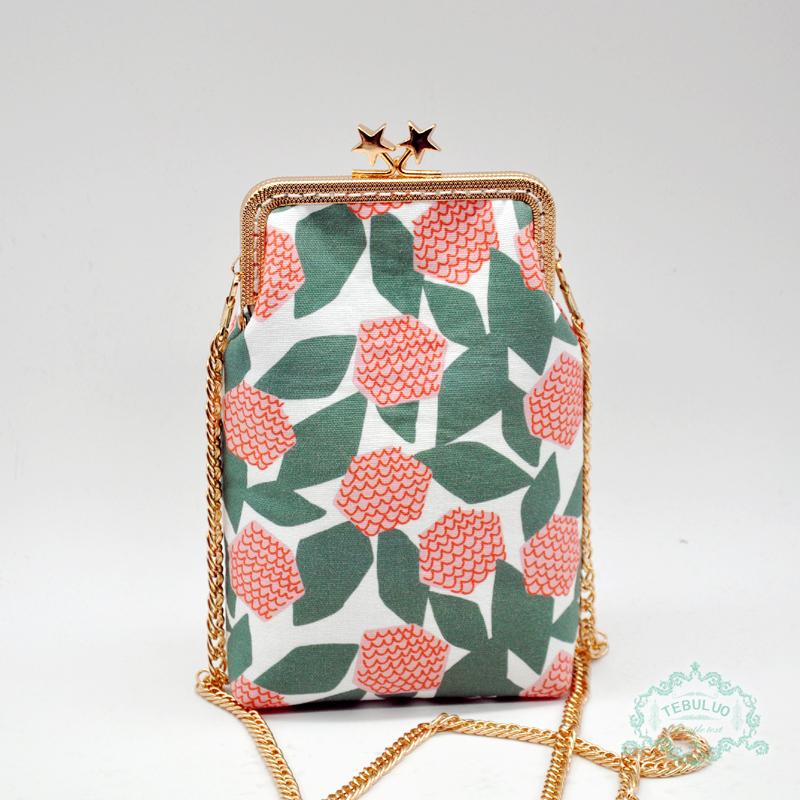 Original handmade walk mobile phone bag Apple mobile phone girl portable upright and art fresh and cute oblique cross-mouth gold bag