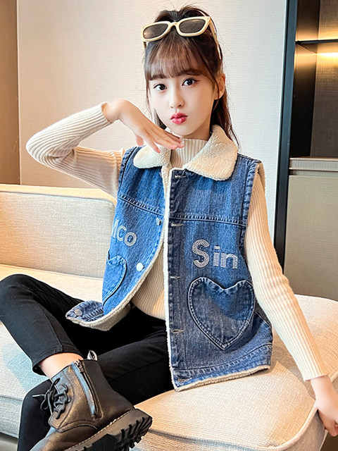 Girls' Fleece Vest, Children's 2026 New Autumn and Winter Clothing, Korean Style Fashionable Thickened Denim Vest for Kids