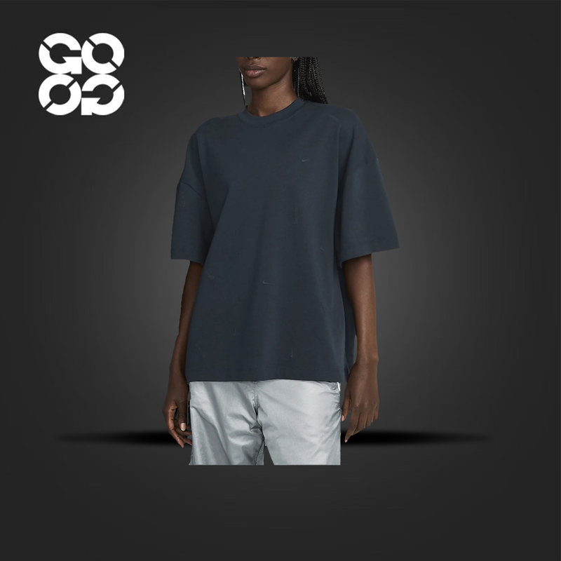 Nike X Jacquemus Short-Sleeve T-Shirt Loose-Fitting T-Shirt for Men and Women Hf7112-475 Nike X Jacquemus Short-Sleeve T-Shirt Loose-Fitting T-Shirt for Men and Women Hf7112-475