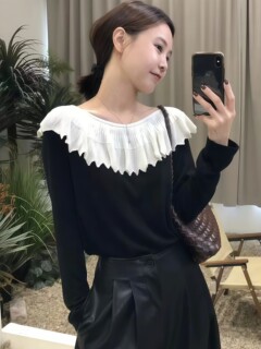 Spring wear ruffled off-shoulder sweater women's 2026 new style unique and beautiful one-shoulder top