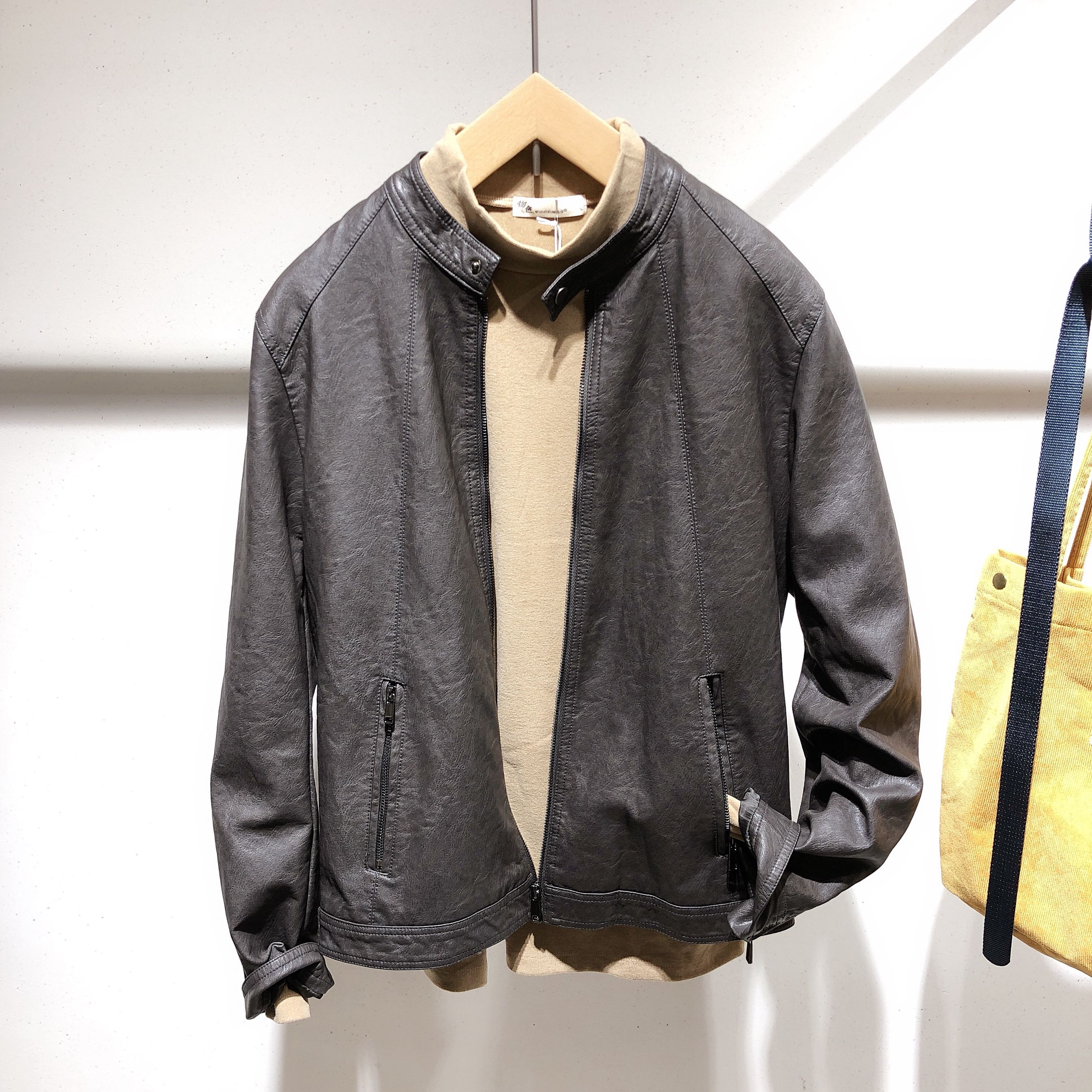 2022 Spring autumn season new men's Korean version trendy leather coat jacket stand-up collar 100 hitch washed pu leather jacket man