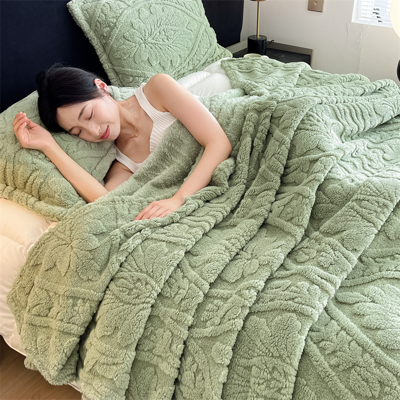 Coral Fleece Bed Sheet, Flannel Thickened Winter Warm Blanket, Milk Velvet Quilt, Four-Season Blanket, Nap Taffeta Blanket