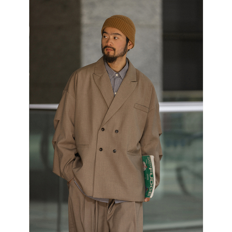 Noears Cool Style Loose Double-Breasted Milk Tea Color Casual Suit Jacket, Stylish and Casual Loose Coat for Men