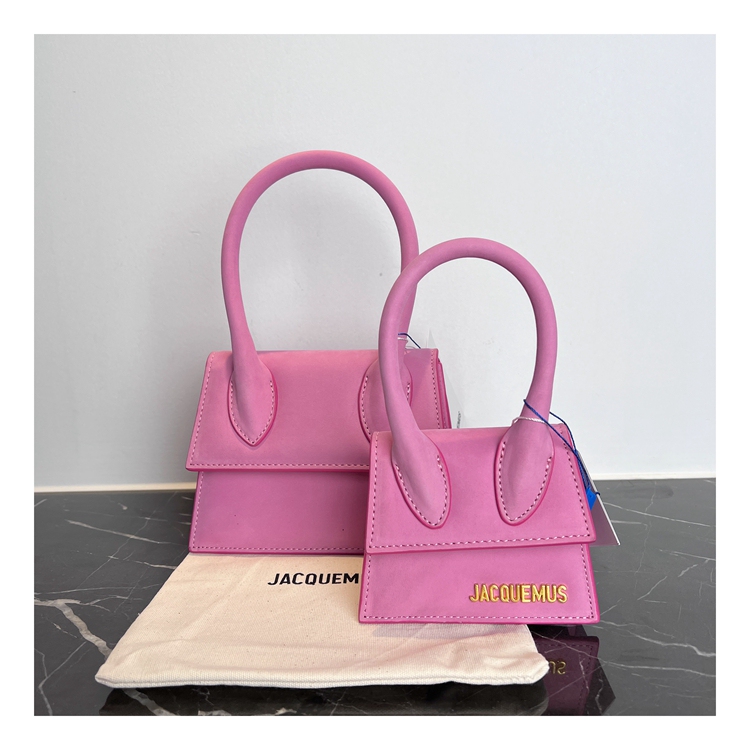 Jacquemus French Niche Design Stylish and High-End Crossbody Shoulder Handbag with a Unique Shape Mini Bag