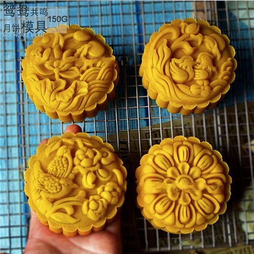 New Products Three-dimensional Thickened Mooncake Mold Mandarin Resonance Hand Pressed 4 Pieces Fit 150 gr -190 gr mooncakemold