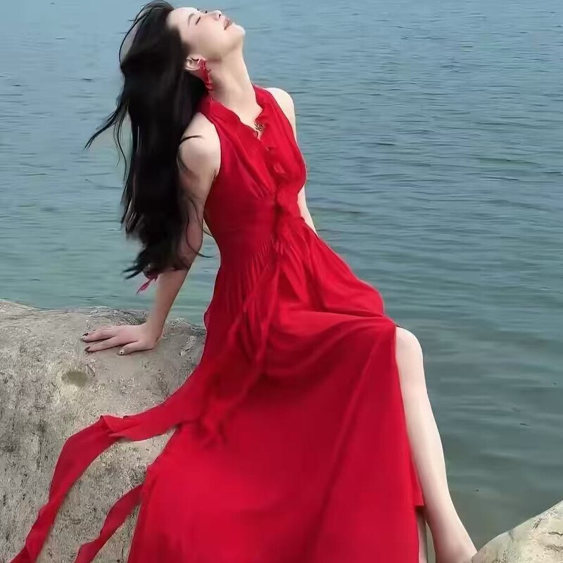 Red Halter Neck Dress for Travel and Photography in Sichuan, Xinjiang, Yunnan, and Dali; Long Dress for Seaside Vacation Red Halter Neck Dress for Travel and Photography in Sichuan, Xinjiang, Yunnan, and Dali; Long Dress for Seaside Vacation